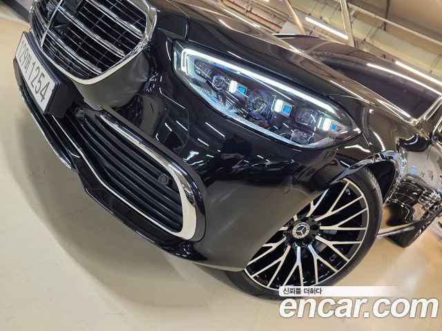 Mercedes-Benz S-Class 2026 — photo 11