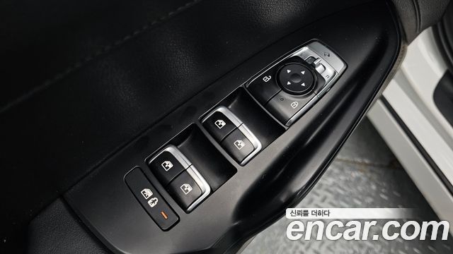 Kia K5 2021 — photo 29