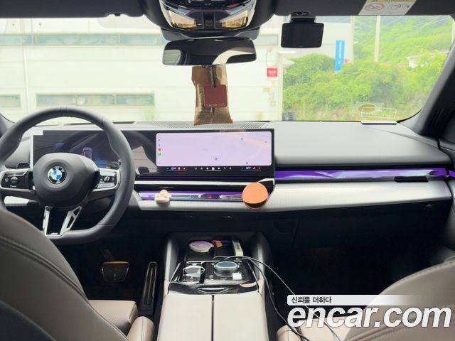 BMW 5-Series 2026 — photo 17