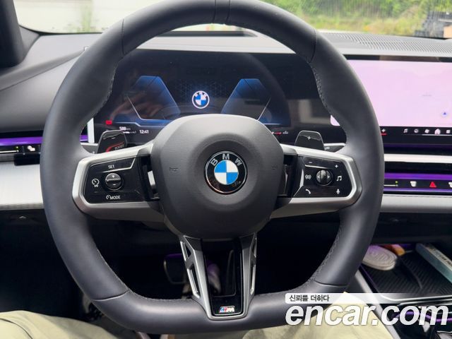 BMW 5-Series 2026 — photo 18