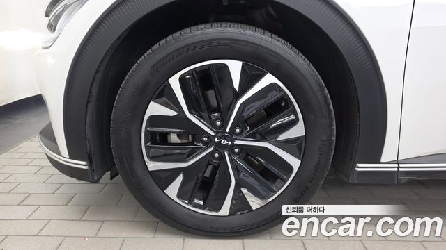 Kia EV6 2023 — photo 5