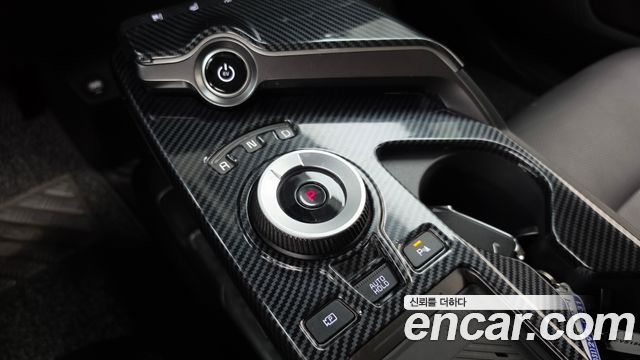 Kia EV6 2023 — photo 9