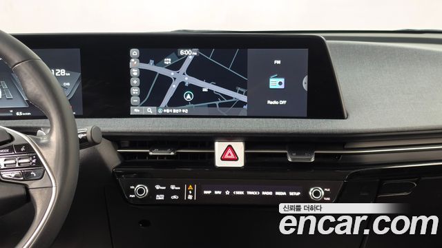 Kia EV6 2023 — photo 14