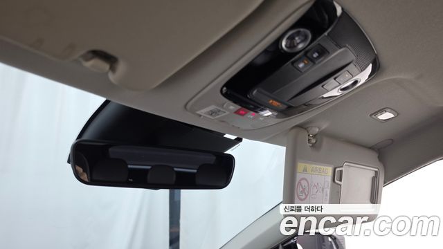 Kia EV6 2023 — photo 17
