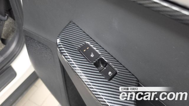 Kia EV6 2023 — photo 19