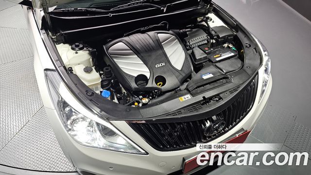 Hyundai Grandeur 2014 — photo 6