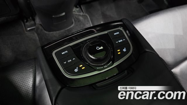 Hyundai Grandeur 2014 — photo 28