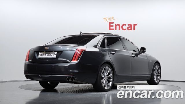 Cadillac CT6 2017 — photo 2