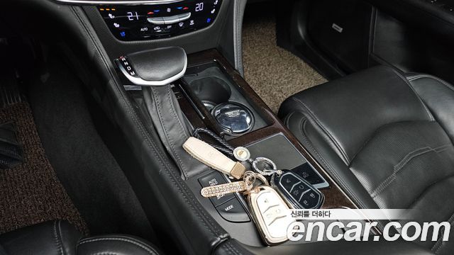 Cadillac CT6 2017 — photo 12