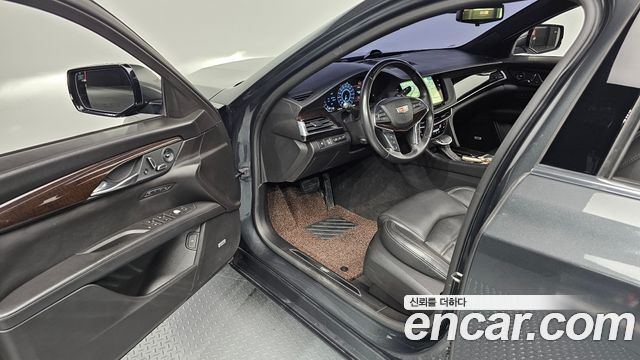 Cadillac CT6 2017 — photo 13