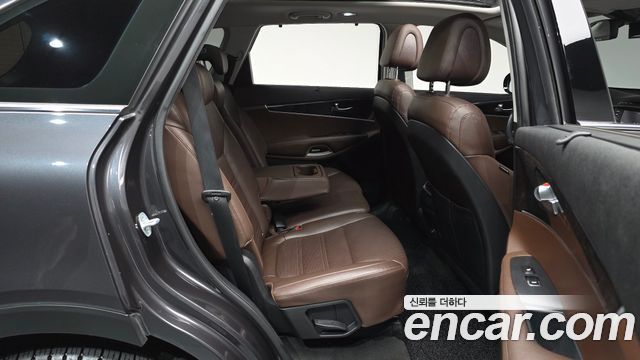 Kia Sorento 2017 — photo 17