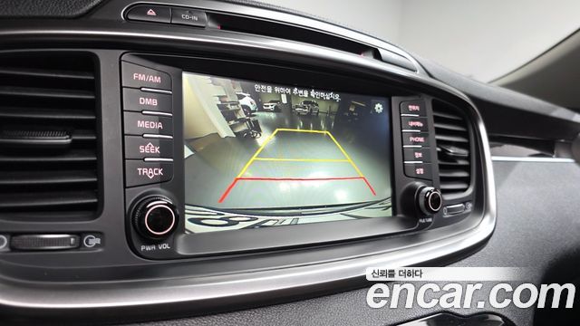 Kia Sorento 2017 — photo 21