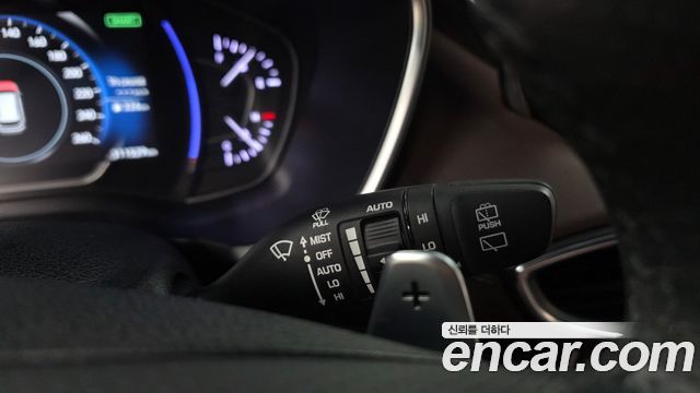 Hyundai Santafe 2020 — photo 29