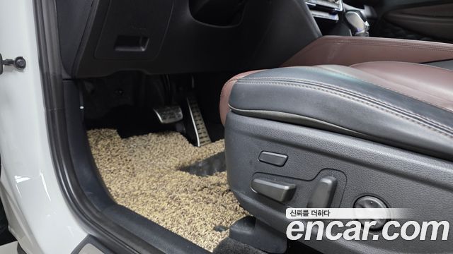 Hyundai Santafe 2020 — photo 34