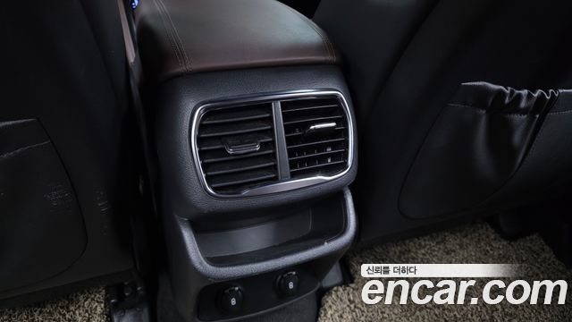 Hyundai Santafe 2020 — photo 35