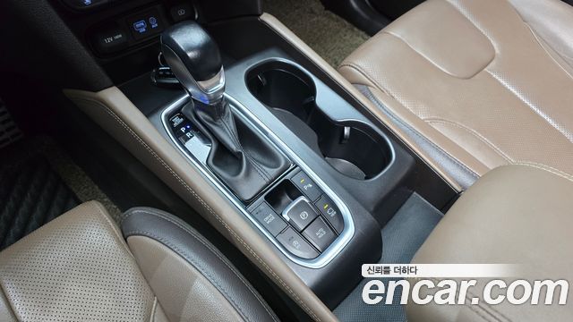 Hyundai Santafe 2020 — photo 12