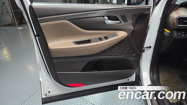 Hyundai Santafe 2020 — photo 14