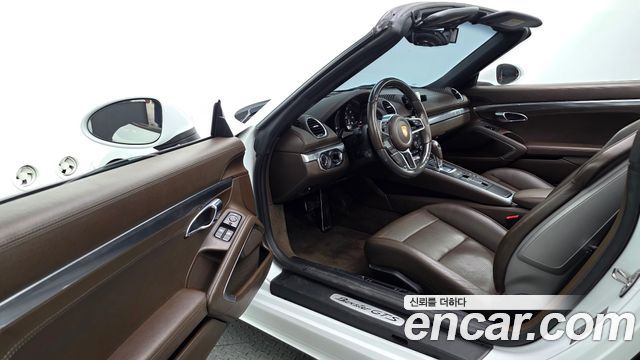 Porsche 718 2018 — photo 11