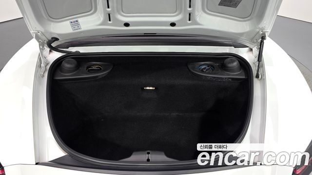 Porsche 718 2018 — photo 19
