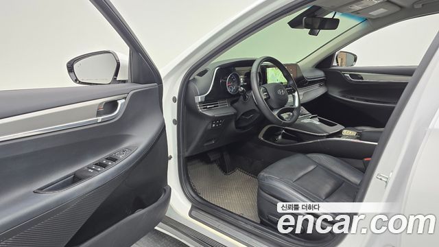 Hyundai Grandeur 2022 — photo 10