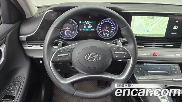 Hyundai Grandeur 2022 — photo 13