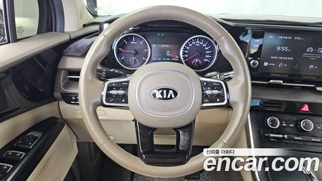Kia Canival 2021 — photo 13