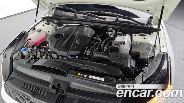 Kia K5 2023 — photo 6