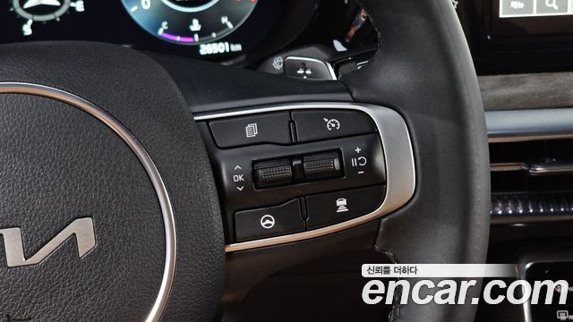 Kia K5 2023 — photo 24
