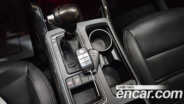 Kia Sorento 2016 — photo 11