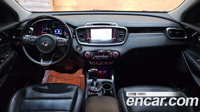 Kia Sorento 2016 — photo 14