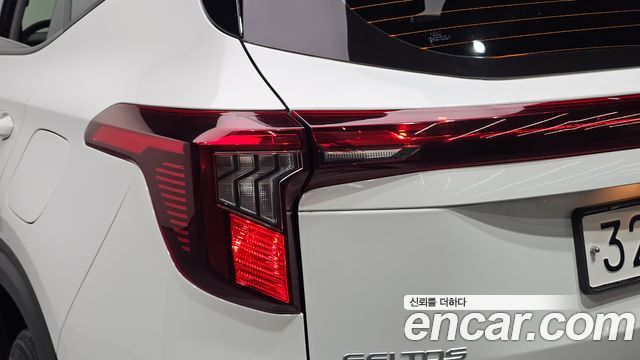 Kia Seltos 2023 — photo 9