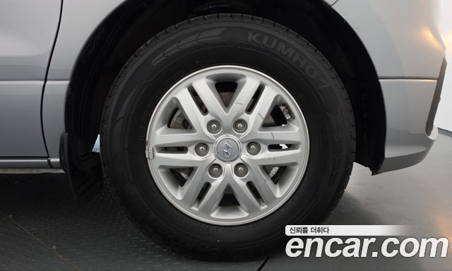 Hyundai Starex 2021 — photo 7