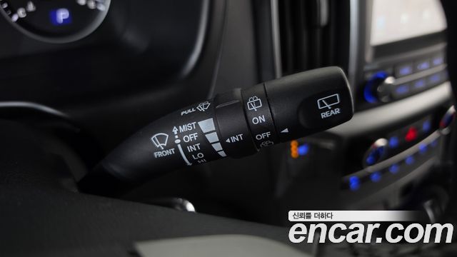 Hyundai Starex 2021 — photo 29