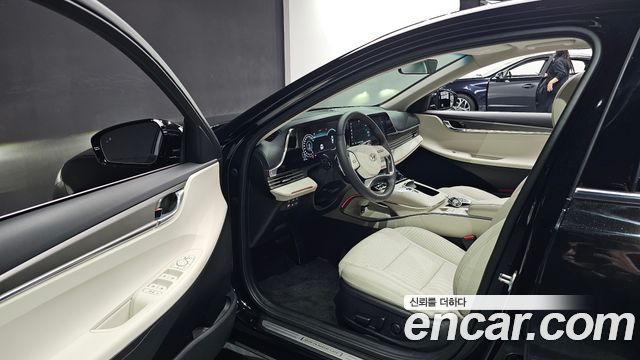 Hyundai Grandeur 2022 — photo 8