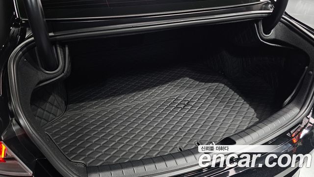 Hyundai Grandeur 2022 — photo 17