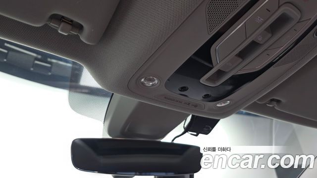 Audi Q5 2023 — photo 28