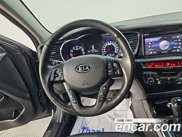 Kia K5 2013 — photo 9