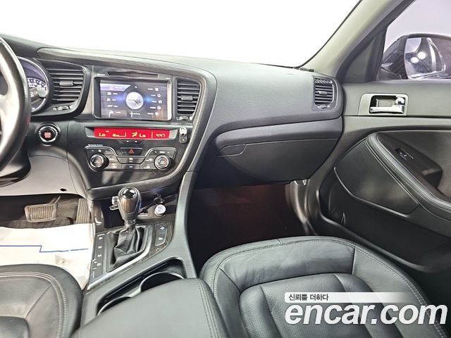 Kia K5 2013 — photo 10
