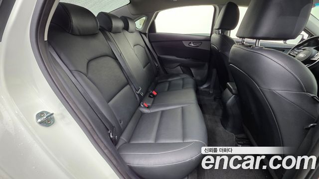 Kia K3 2020 — photo 20