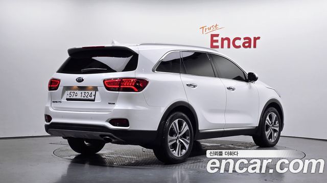 Kia Sorento 2019 — photo 2
