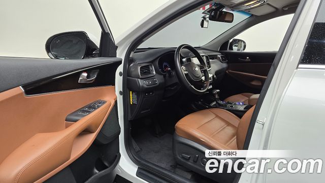 Kia Sorento 2019 — photo 10