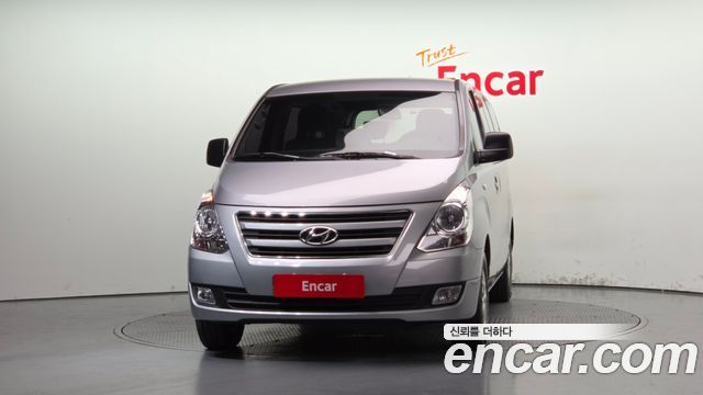 Hyundai Starex 2017 — photo 3