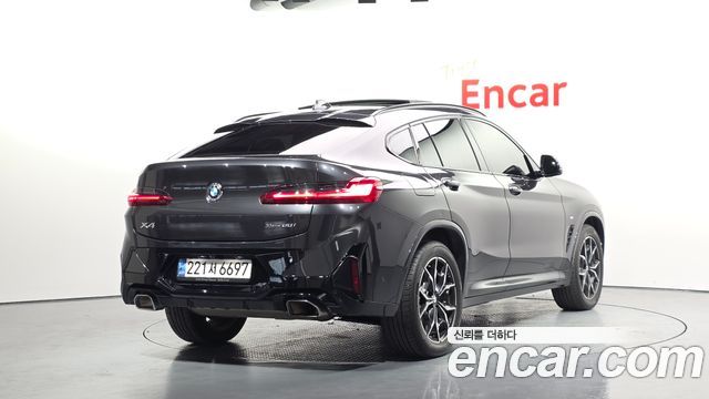 BMW X4 2022 — photo 2