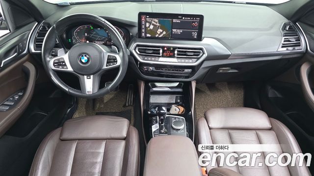 BMW X4 2022 — photo 10