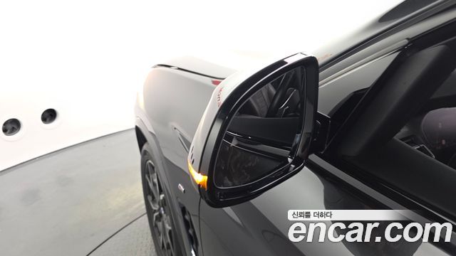 BMW X4 2022 — photo 28