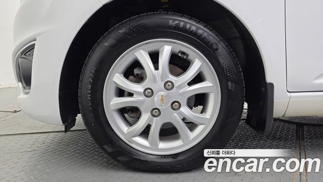 Chevrolet Korea Spark 2014 — photo 5