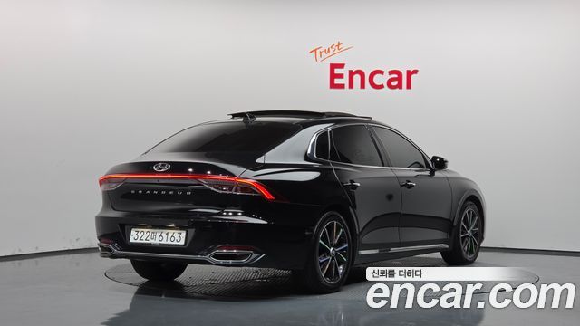Hyundai Grandeur 2023 — photo 2