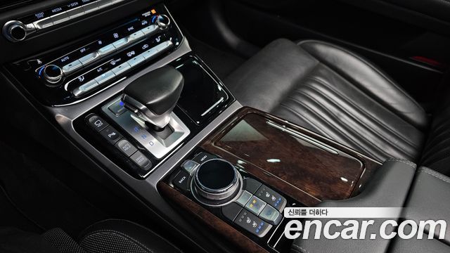 Genesis EQ900 2016 — photo 12