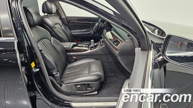 Genesis EQ900 2016 — photo 13