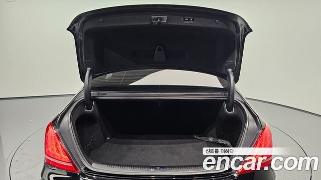 Genesis EQ900 2016 — photo 30